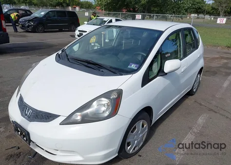 2013 Honda Fit from USA, damaged, VIN JHMGE8H3XDC017839